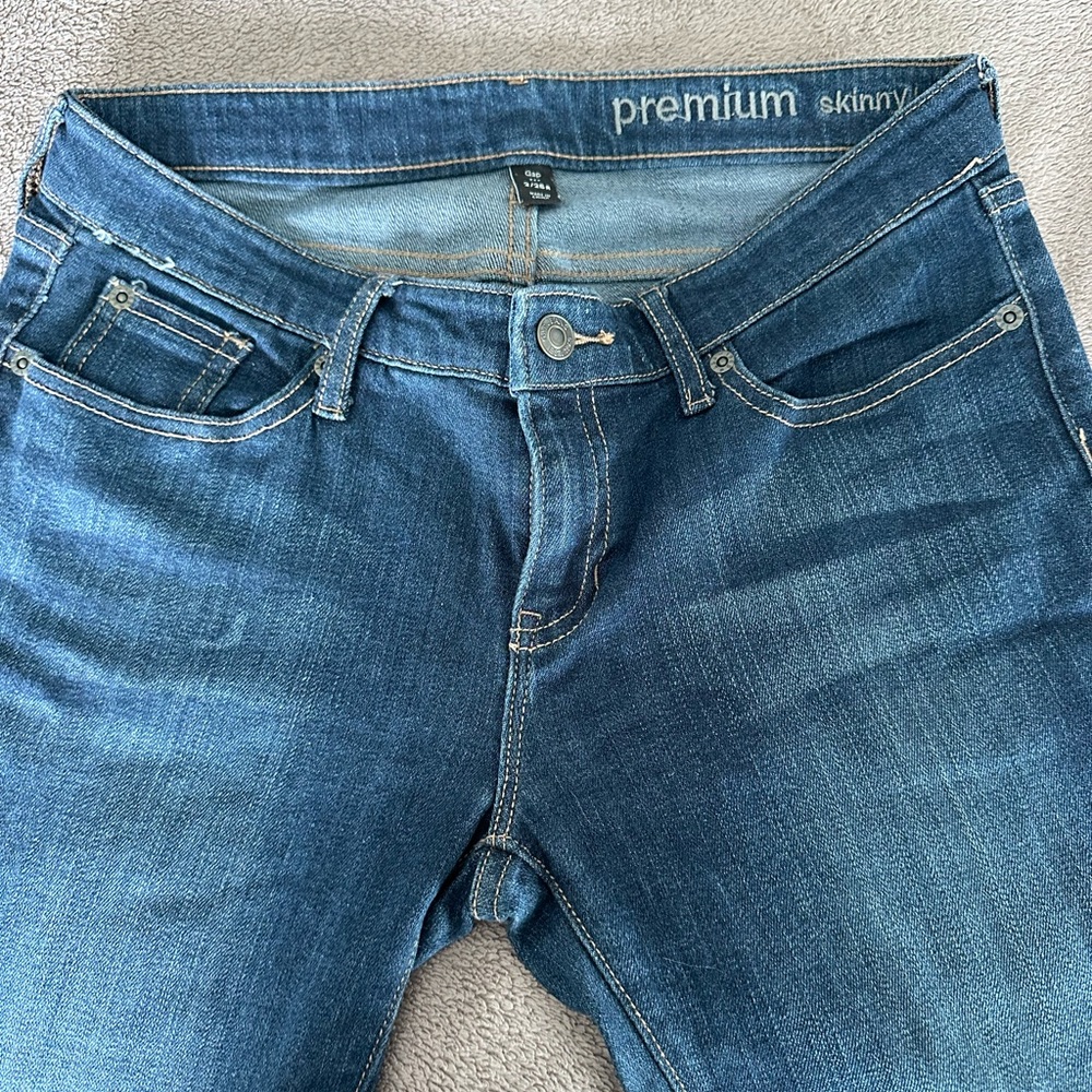 Gap premium skinny bootcut jeans 2/26R - Picture 3 of 8